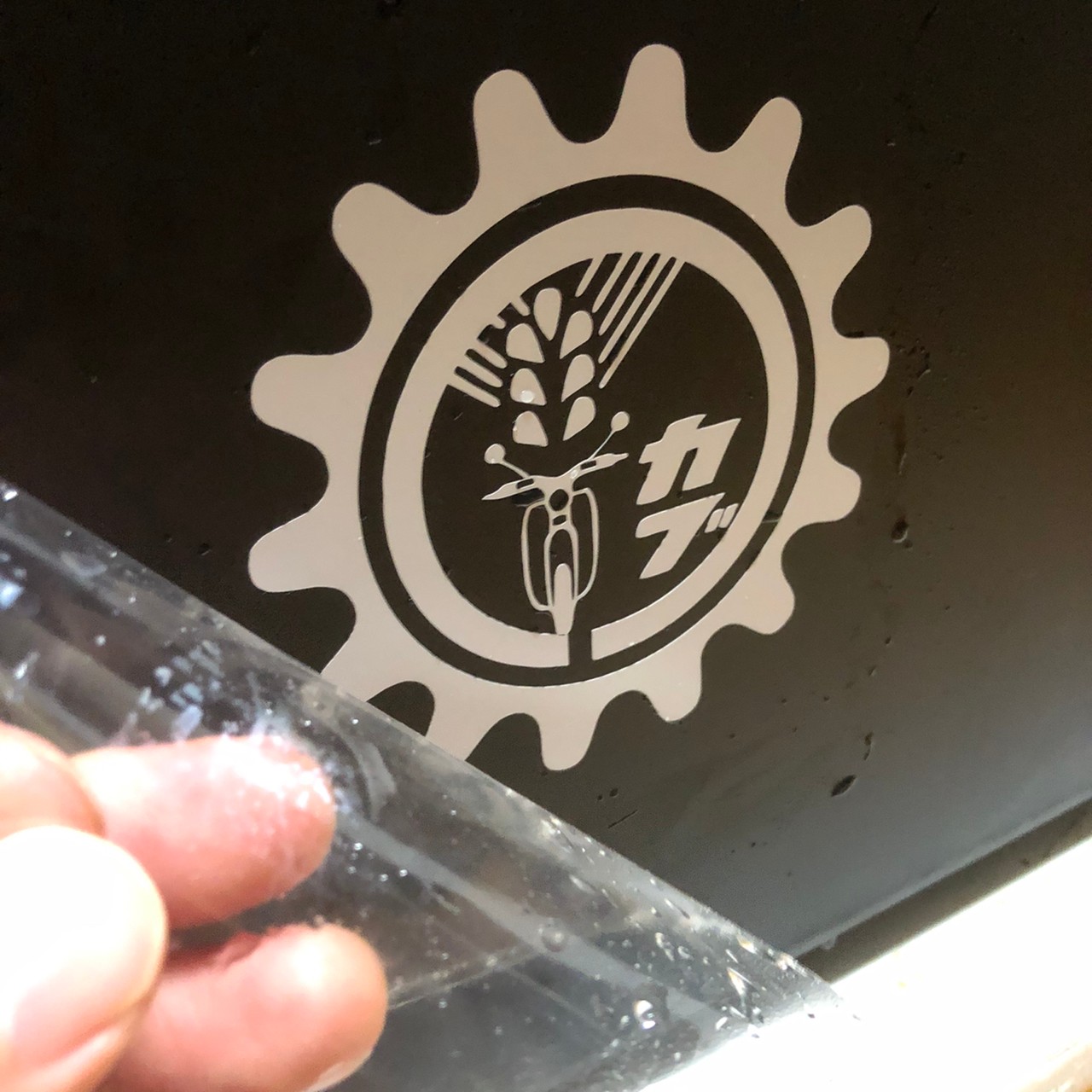 カッティングシート 貼り方 自分で